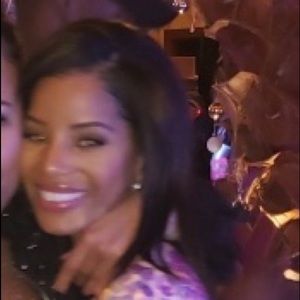 Meet your Posher, Shi